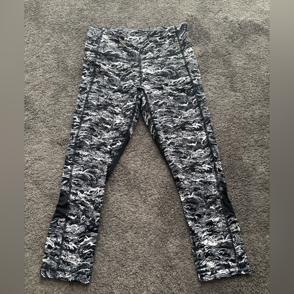 Lululemon Pace Rival Crop - Picture 3 of 6